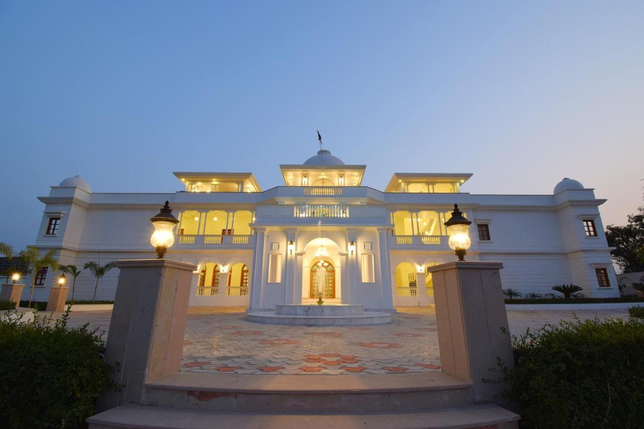 Umaid Farm Resort- A Legancy Vintage Stay In Jaipur Exteriör bild