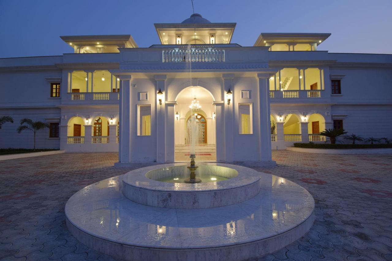 Umaid Farm Resort- A Legancy Vintage Stay In Jaipur Exteriör bild