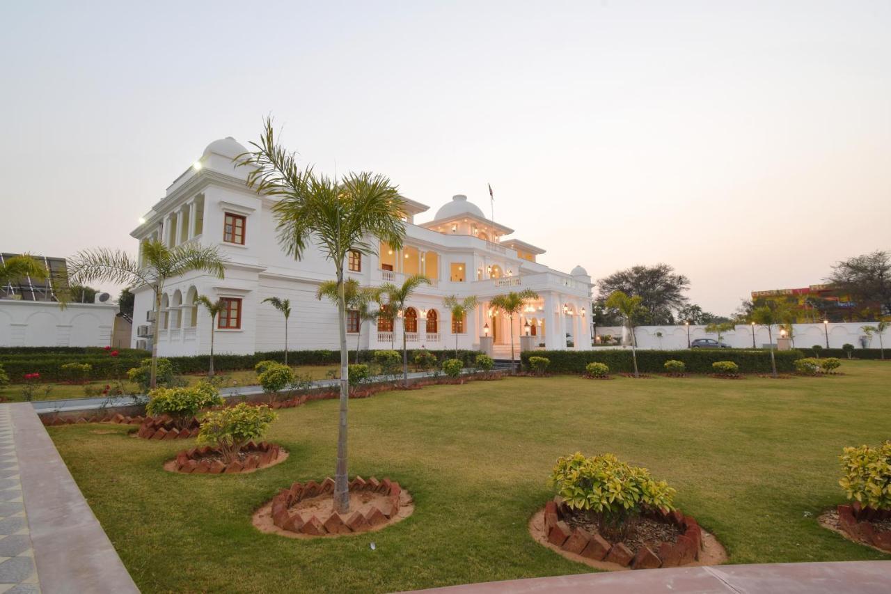 Umaid Farm Resort- A Legancy Vintage Stay In Jaipur Exteriör bild