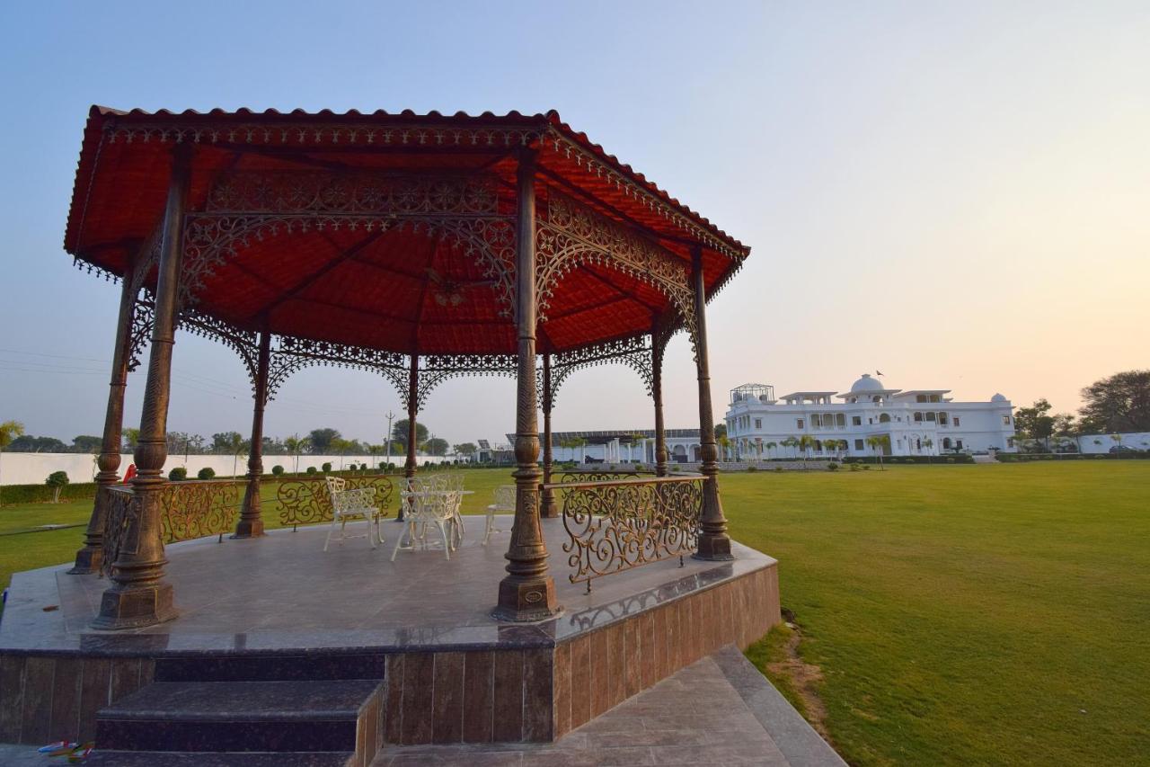 Umaid Farm Resort- A Legancy Vintage Stay In Jaipur Exteriör bild
